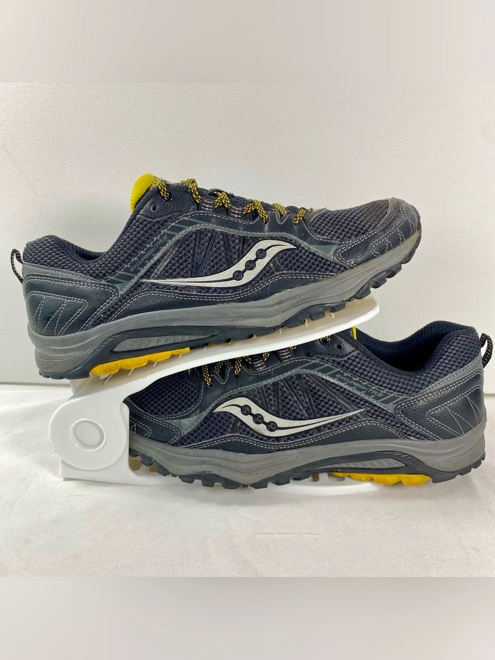 Saucony Excursion TR9 Mens 11 Black Yellow Trail Running Shoes S25249-1